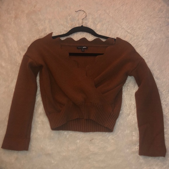 Fashion Nova Sweaters - Fashion Nova Crop Sweater